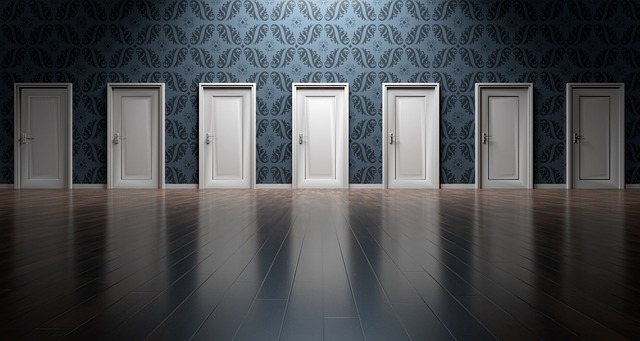 5. Choosing the Right‍ Veneer Material: Porcelain ⁢vs. Composite